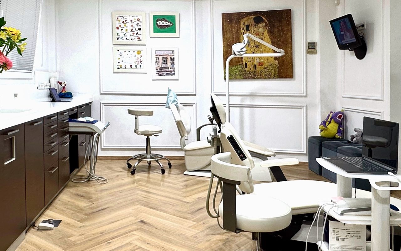 Invisalign Θεσσαλονίκη διάφανα σιδεράκια Θεσσαλονίκη ορθοδοντική θεραπεία για παιδιά και ενήλικες
